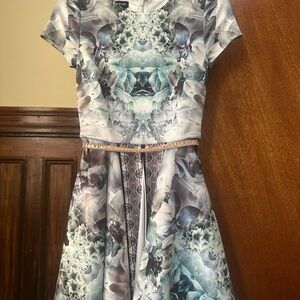 Floral Patterned Dress with Belt